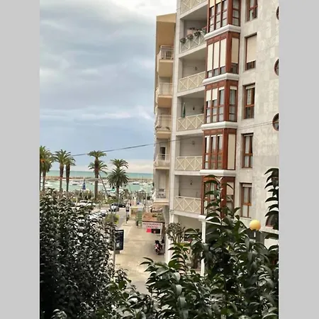 Apartamento Centrico Castro Urdiales Exterior photo